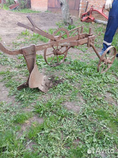 Плуг для лошади