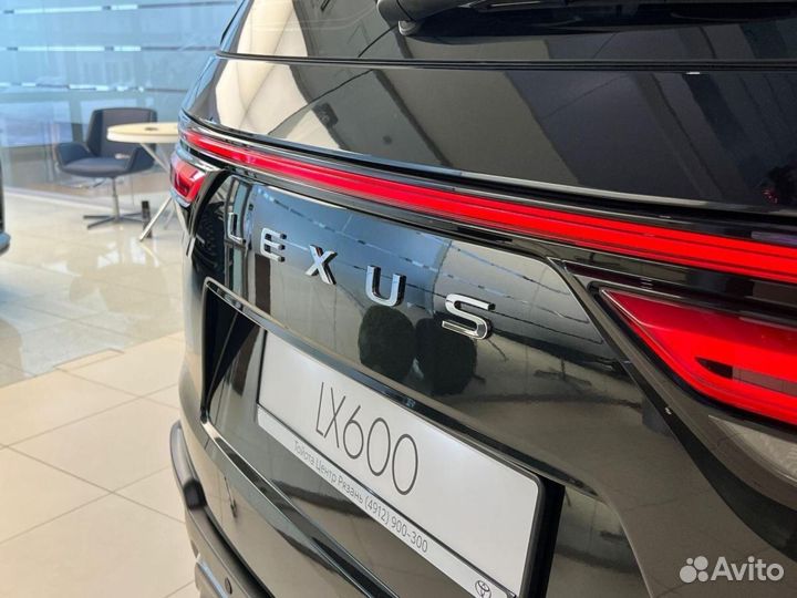 Lexus LX 3.5 AT, 2023