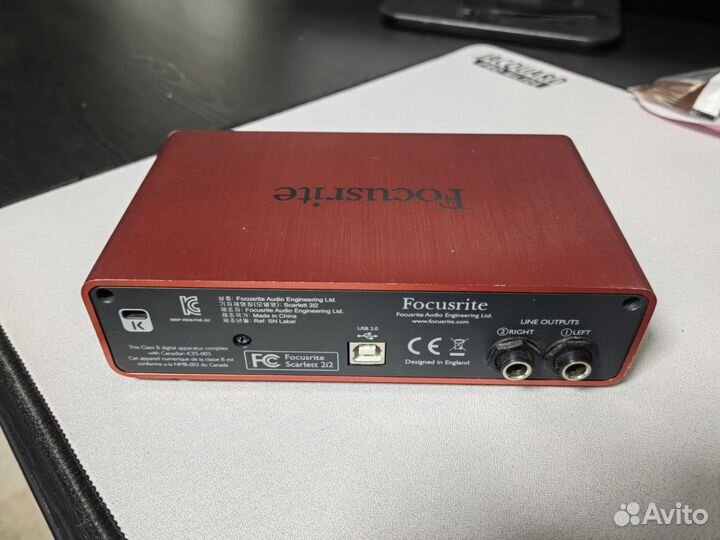 Звуковая карта focusrite Scarlett 2i2 1st