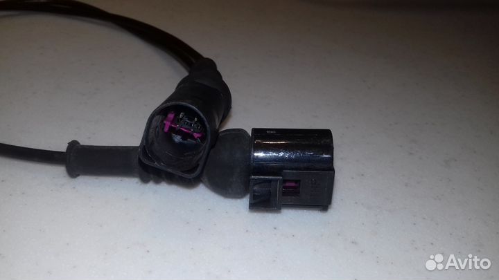 Термо-датчик компрессора Audi Q7 Touareg Cayenne