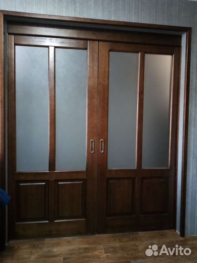 Дверь массив