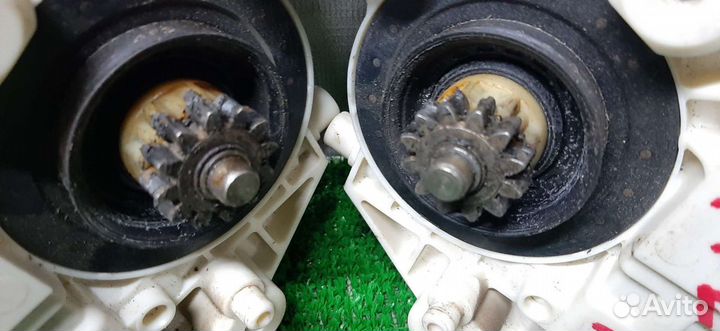 Моторчики стеклоподъемника левый Ford Focus 2