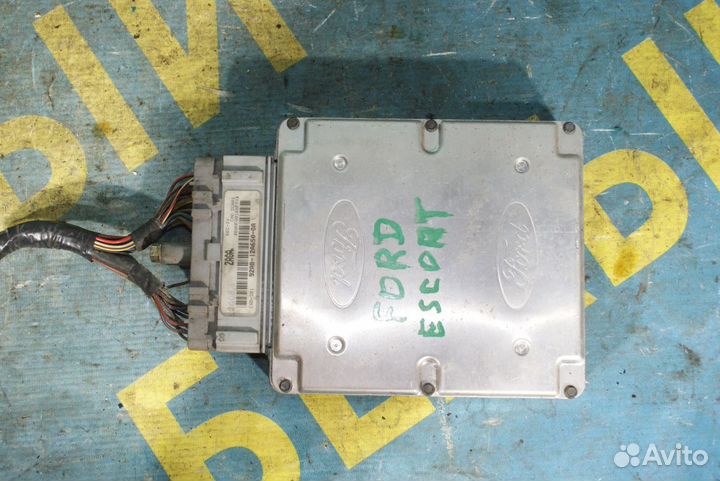 Блок управления двигателем Ford Escort