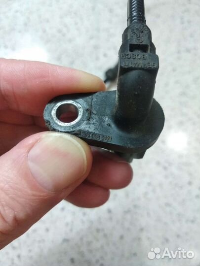 Датчик ABS задний правый Renault Sandero Stepway