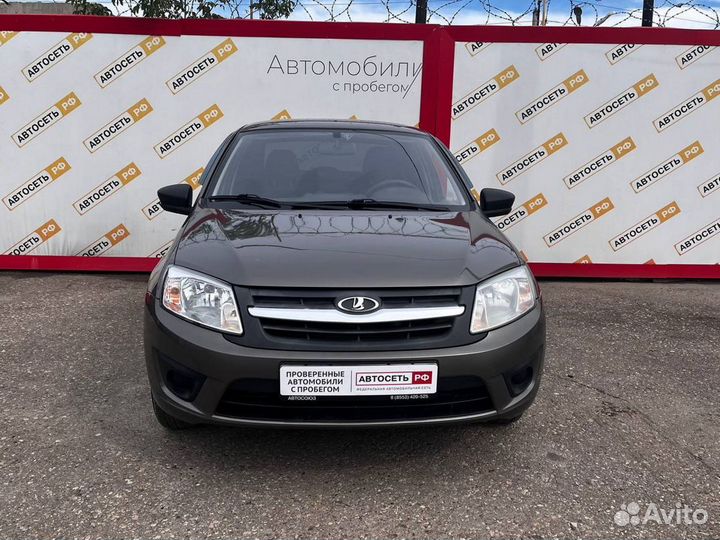 LADA Granta 1.6 МТ, 2015, 100 165 км
