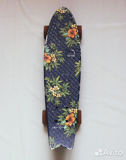 Пенни борд в гавайском стиле