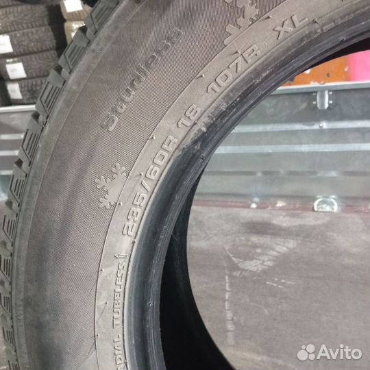 Kumho I'Zen KW31 235/60 R18 107R