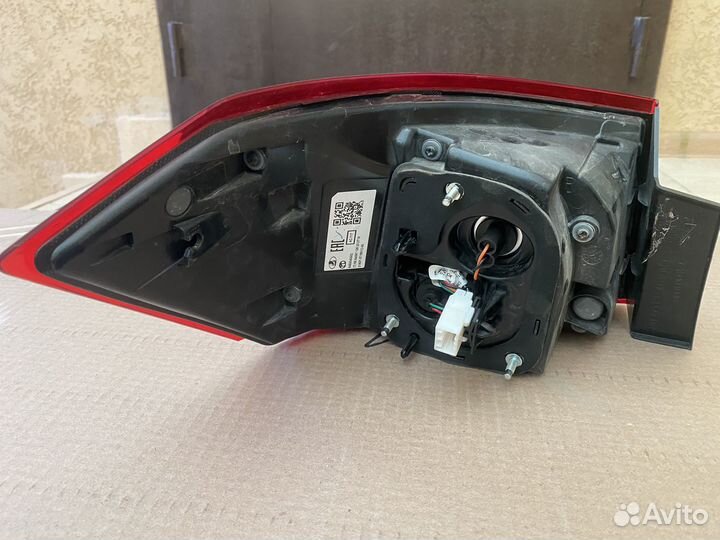 Задняя фара правая на весту