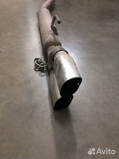 Глушитель прямоток на авто