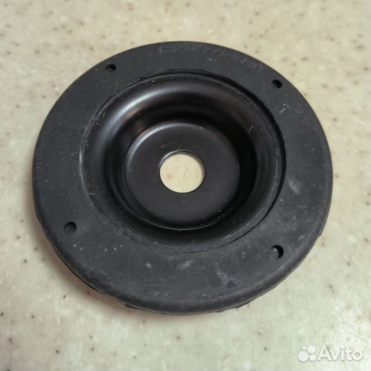 Подушка амортизатора Honda 51925SAA005