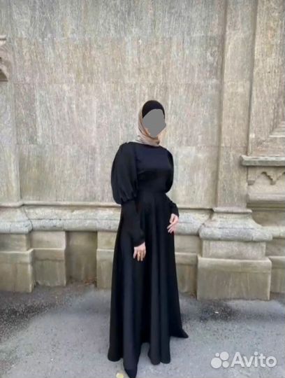 Вечернее платье