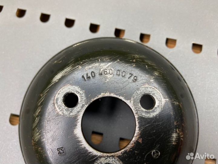 Шкив насоса гур Mercedes-Benz S-Class W140