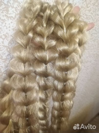 Афрохвост из канекалона