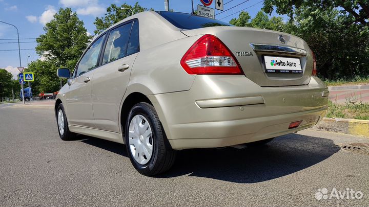 Nissan Tiida 1.6 AT, 2012, 138 000 км