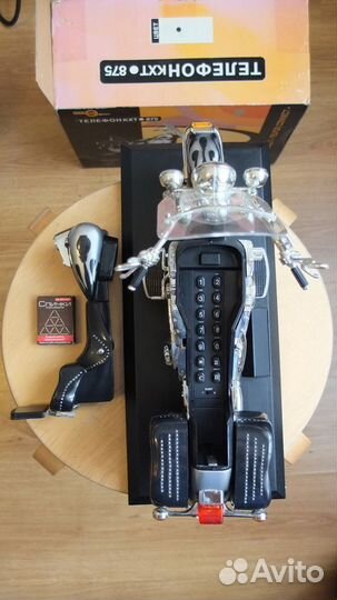 Коллекционный телефон Harley Davidson KTX 875