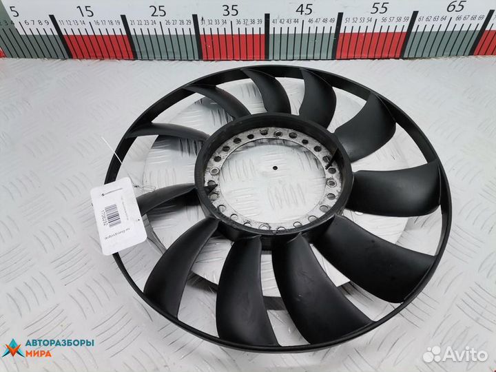 Крыльчатка вентилятора (лопасти) Volkswagen Passat