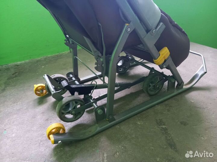 Детские санки коляска с колесами