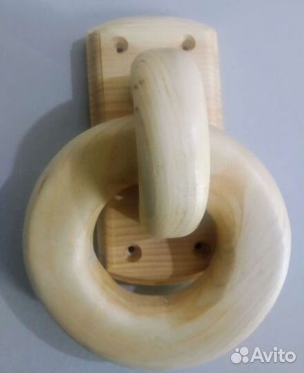 Деревянная дверная ручка