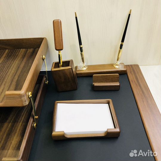 Настольный набор. Новый