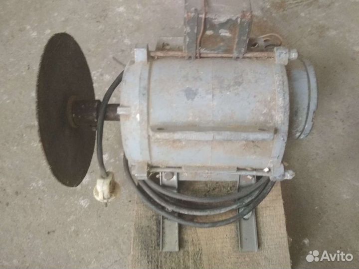 Электродвигатель