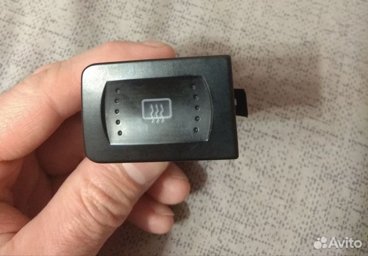 Кнопка обогрева заднего стекла Golf 4 Bora