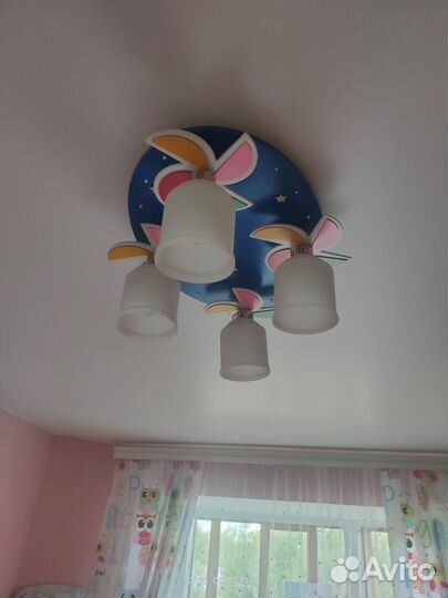 Люстра в детскую комнату