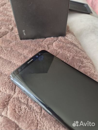 Samsung Galaxy S8, 4/64 ГБ