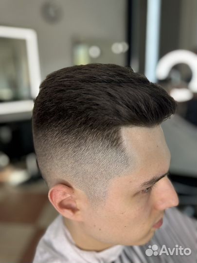 Мужской парикмахер barber