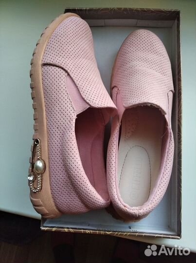 Туфли женские слипоны