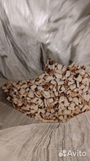 Сушеный хлеб для животных