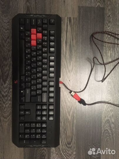 Игровая клавиатура A4Tech Bloody Q100