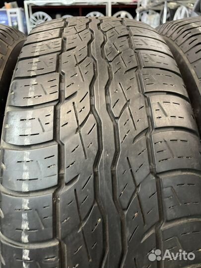 Bridgestone Dueler H/T 687 225/65 R17