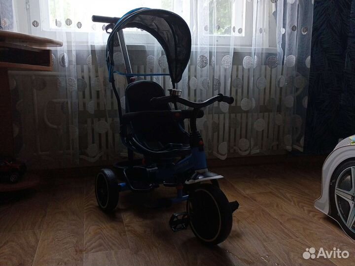 Детский трехколесный велосипед бу