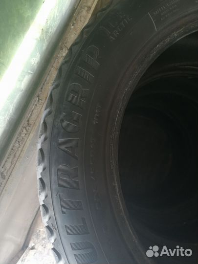 Goodyear Ultragrip Ice Arctic 225/55 R17 101T