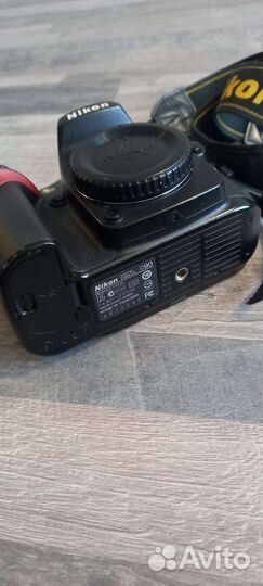 Зеркальный фотоаппарат nikon d90