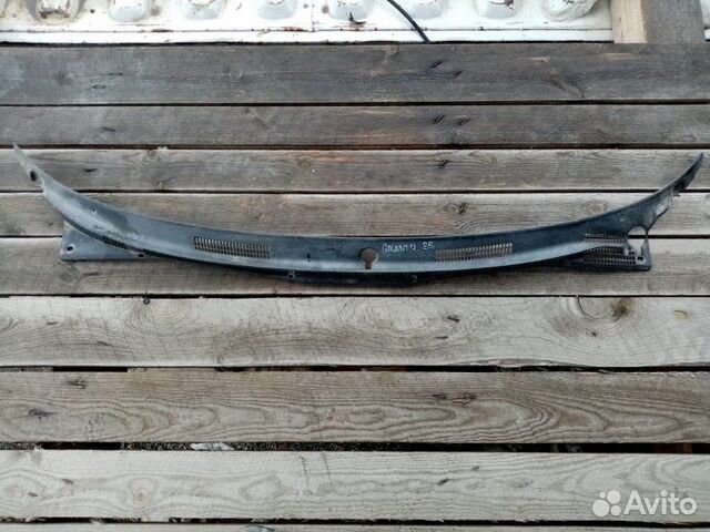 Водосток лобового стекла Mitsubishi Galant E5 1.8