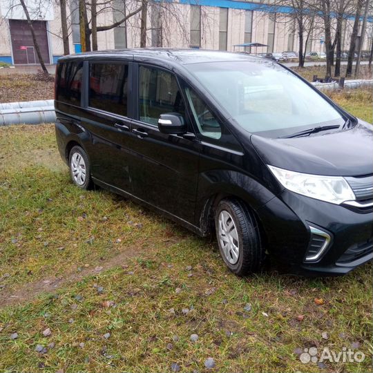 Honda Stepwgn 1.5 CVT, 2015, 143 400 км