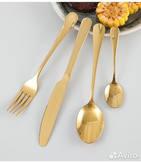 Набор столовых приборов в форме яйца