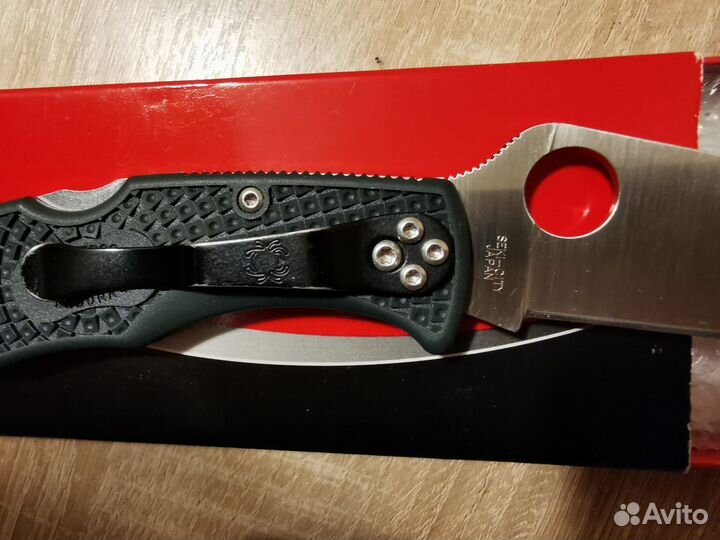 Складной нож Spyderco Endura ZDP-189