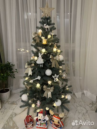 Елка искусственная