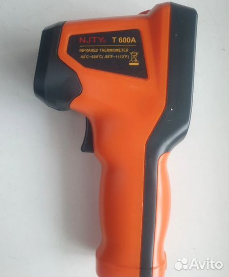 Термометр инфракрасный (пирометр)