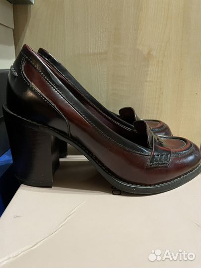 Каблуки Clarks