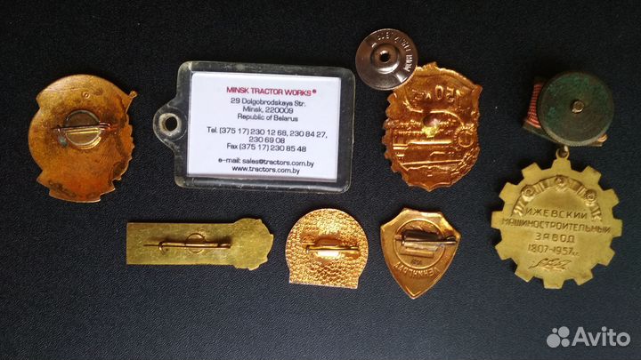 Тяжелые значки СССР. Заводы, газеты