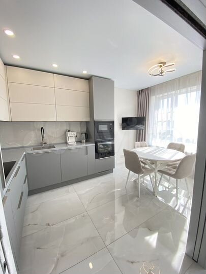 2-к. квартира, 57,7 м², 9/9 эт.