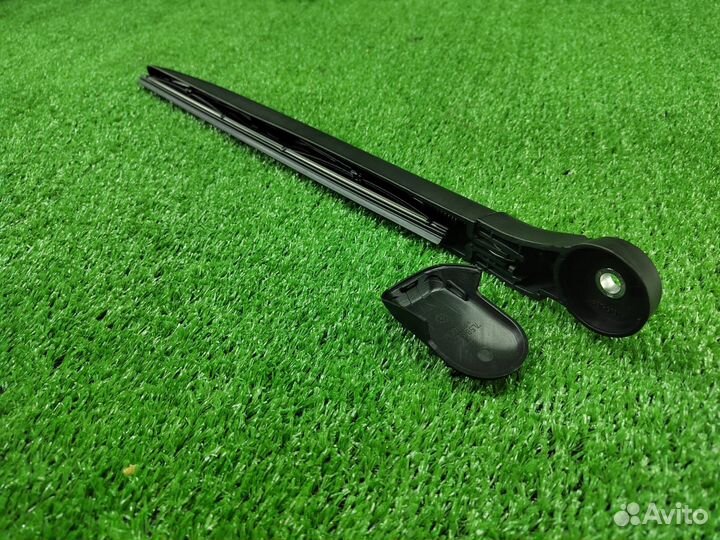 Поводок заднего стеклоочистителя Cayenne 955/957 p