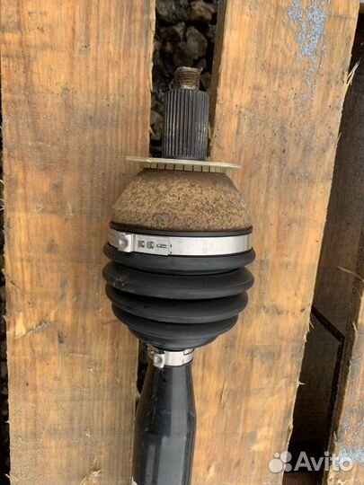 Привод правый Volkswagen Polo