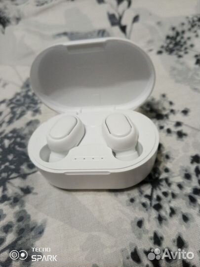 Беспроводные наушники