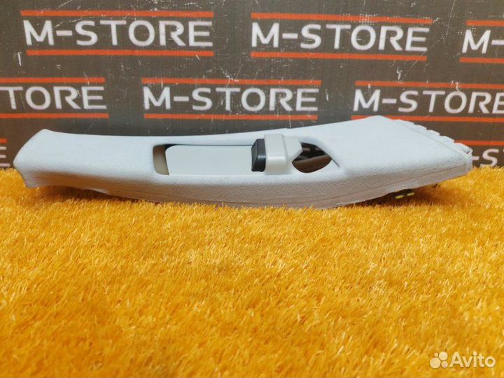 Обшивка стойки правая Mercedes-Benz E-Class W211