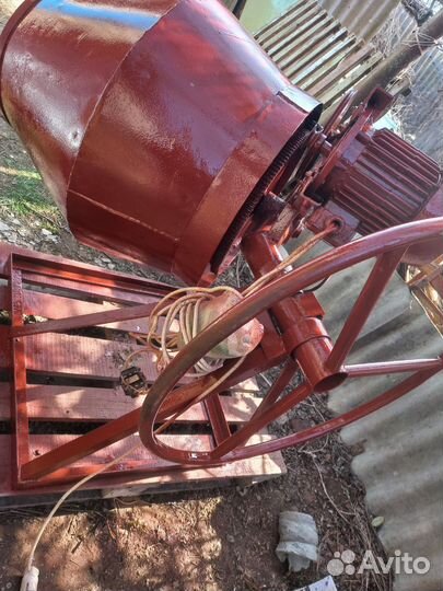 Бетономешалка бу