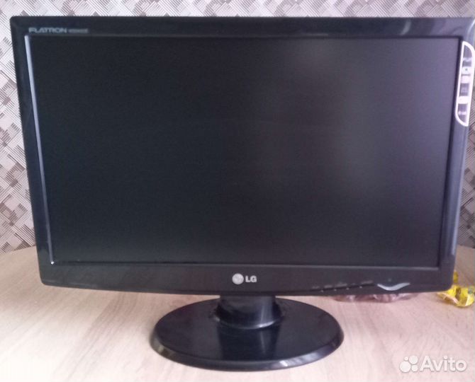 Монитор для компьютера LG